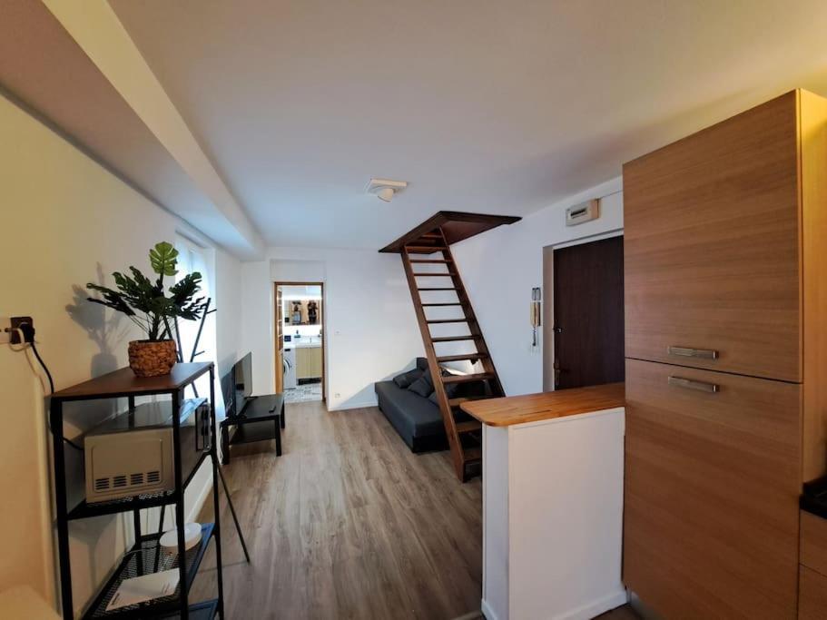 Istanbul - 150M De La Gare Apartamento Reims Exterior foto